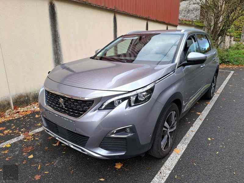 Jármű kép PEUGEOT 5008