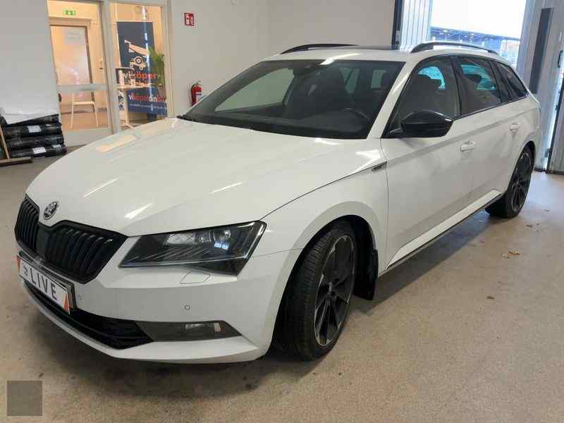 Jármű kép ŠKODA Superb