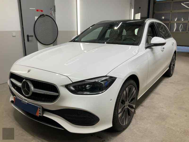 Jármű kép MERCEDES-BENZ C-Class