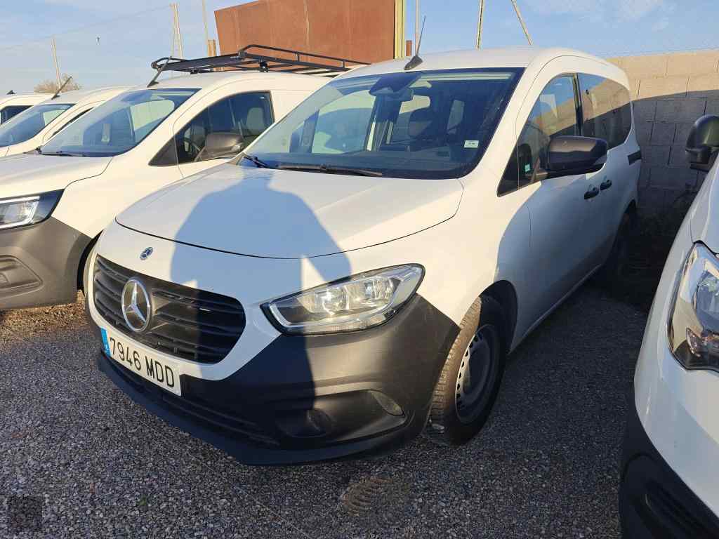 Slika vozila MERCEDES-BENZ T-Class