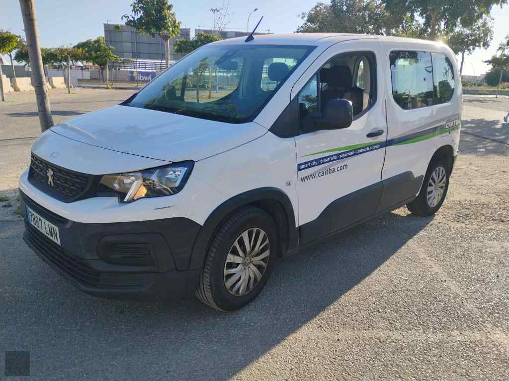 Slika vozila PEUGEOT RIFTER
