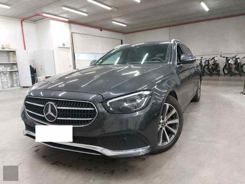 Slika vozila MERCEDES-BENZ E-Class