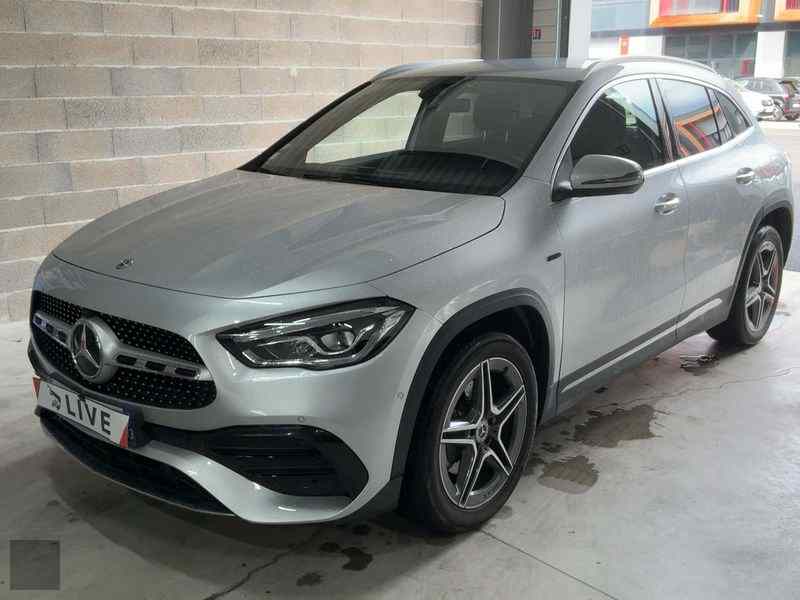 Slika vozila MERCEDES-BENZ GLA-Class