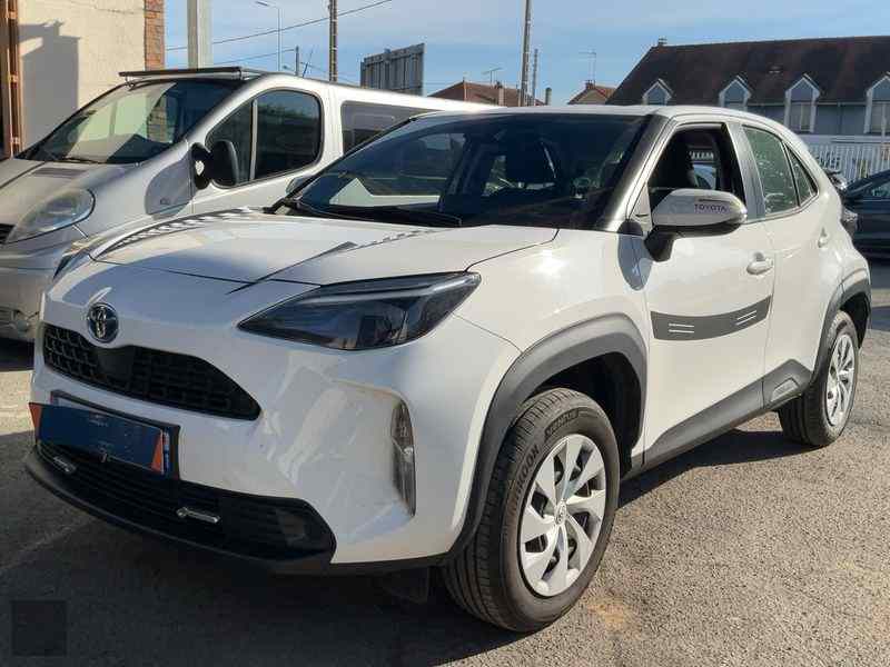 Slika vozila TOYOTA Yaris Cross