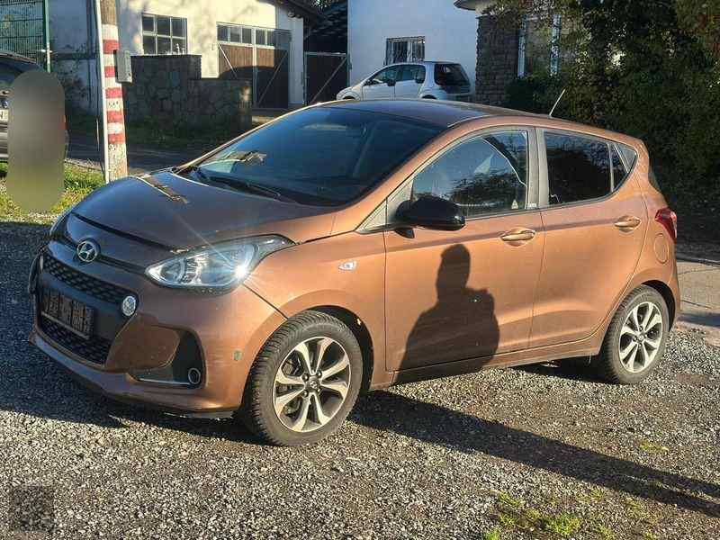 Slika vozila HYUNDAI i10