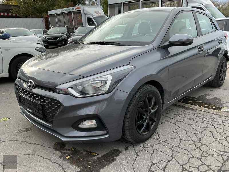 Slika vozila HYUNDAI i20