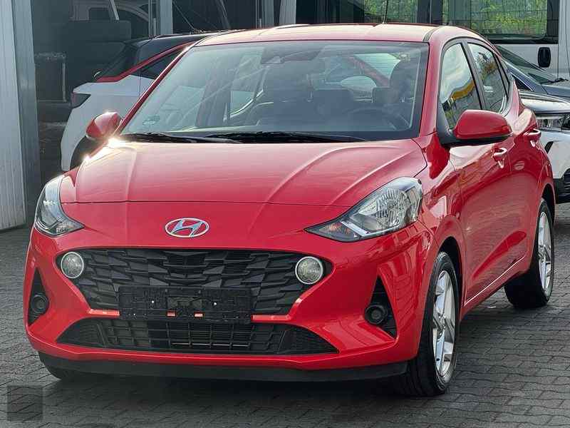 Slika vozila HYUNDAI i10