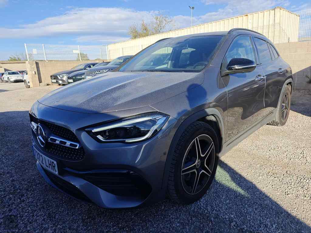 Slika vozila MERCEDES-BENZ GLA-Class