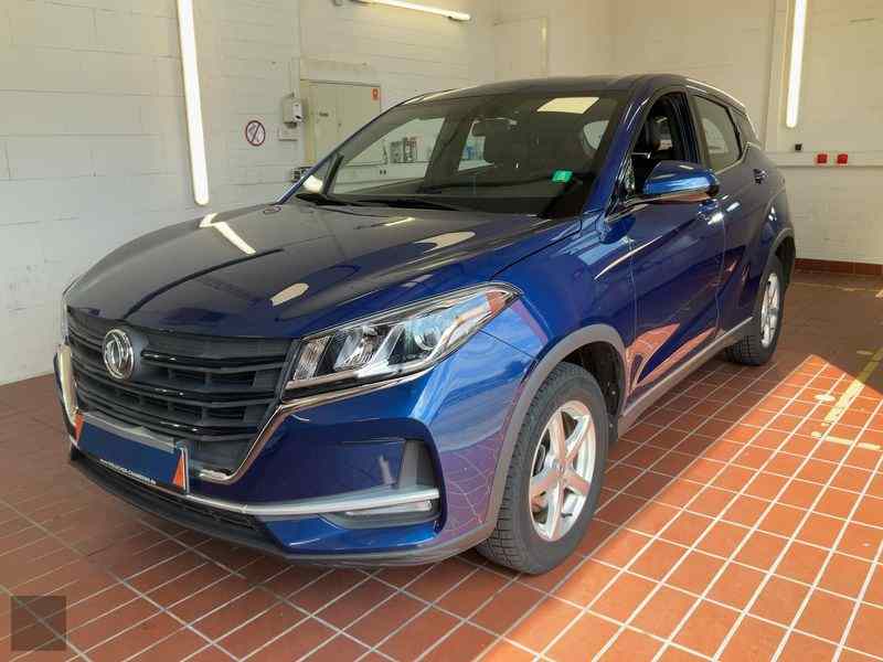 Slika vozila HYUNDAI KONA