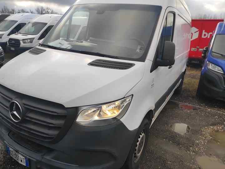 Slika vozila MERCEDES-BENZ T-Class