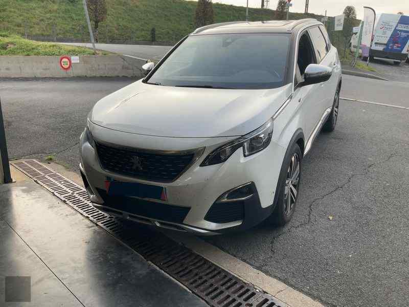 Slika vozila PEUGEOT 5008