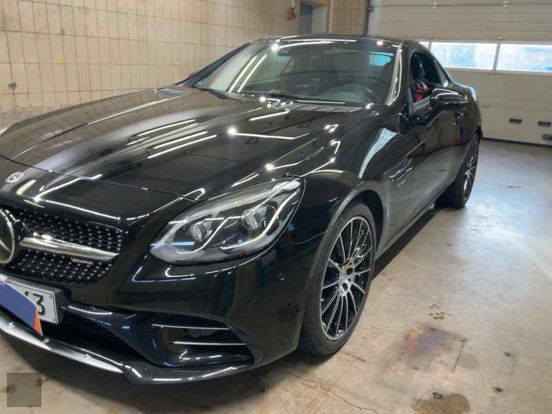 Slika vozila MERCEDES-BENZ SLC-Class