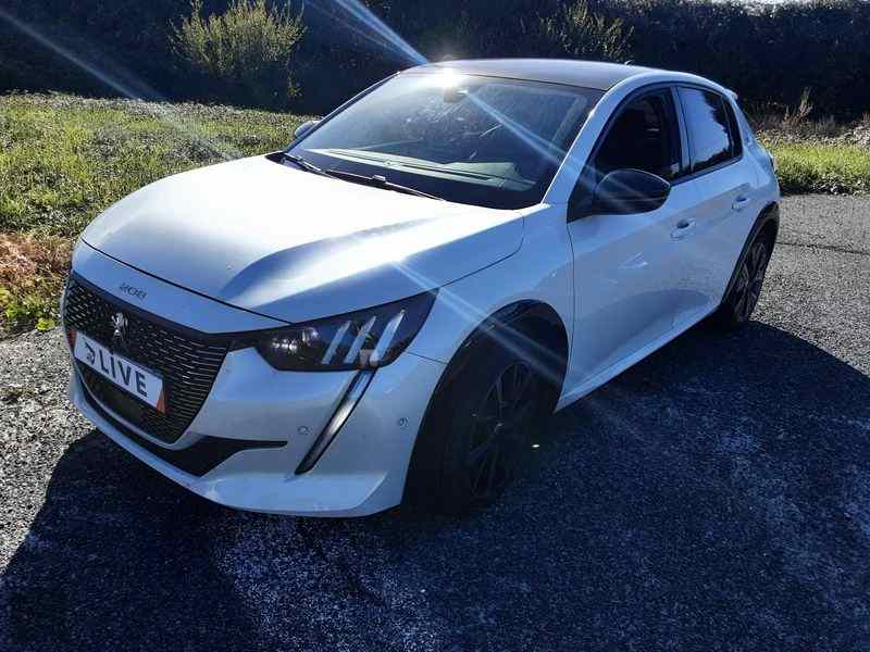 Slika vozila PEUGEOT 208