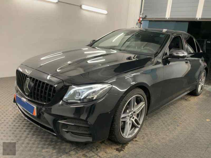 Slika vozila MERCEDES-BENZ E-Class