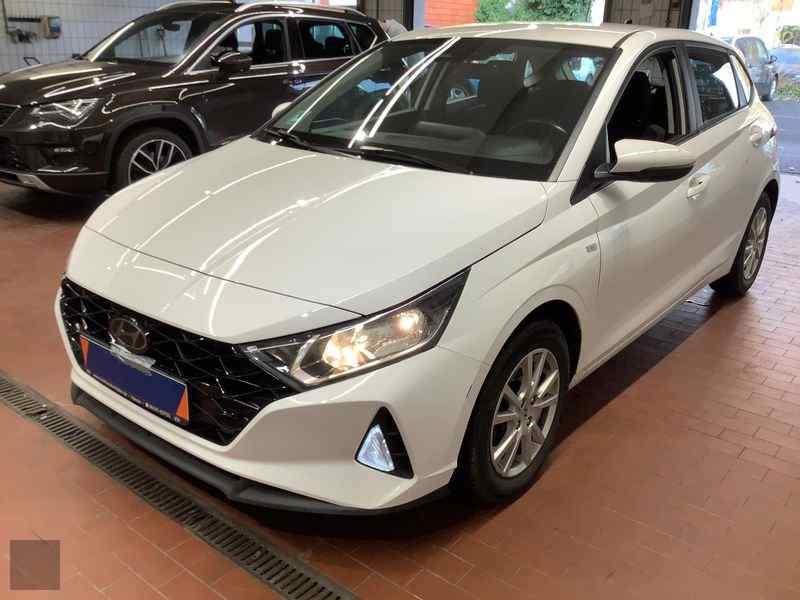 Slika vozila HYUNDAI i20