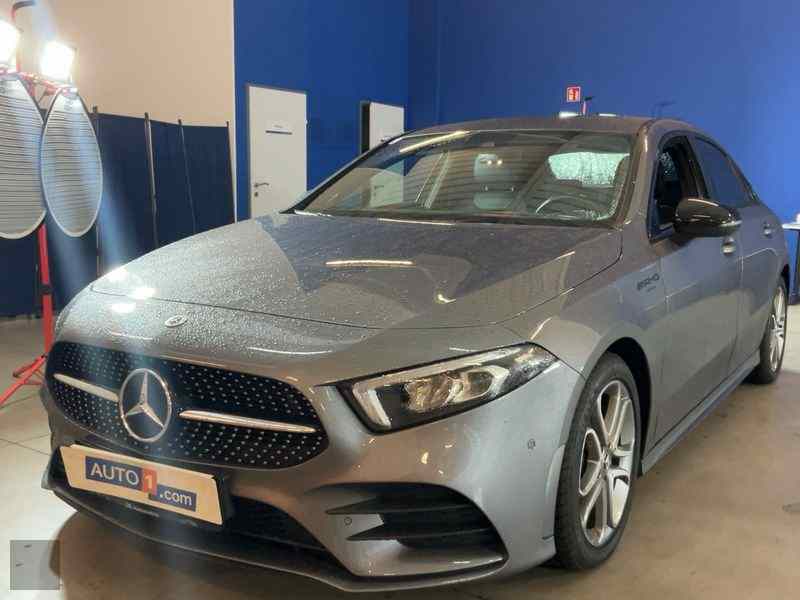 Slika vozila MERCEDES-BENZ A-Class