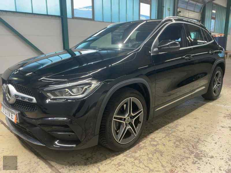 Slika vozila MERCEDES-BENZ GLA-Class