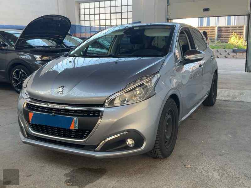 Slika vozila PEUGEOT 208