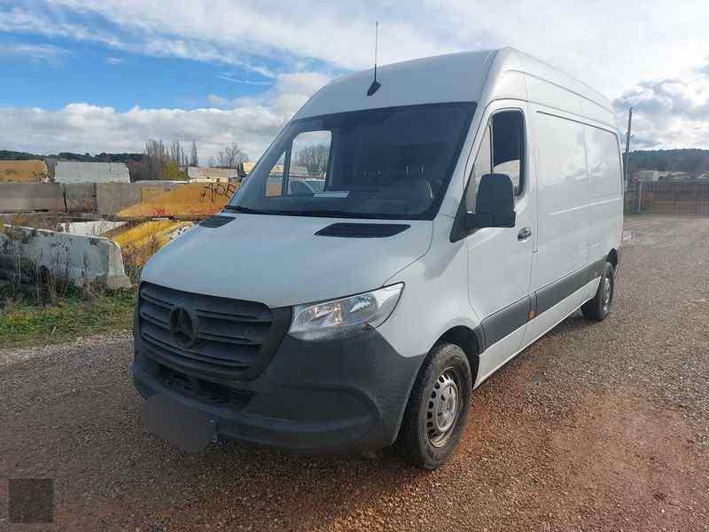 Slika vozila MERCEDES-BENZ T-Class