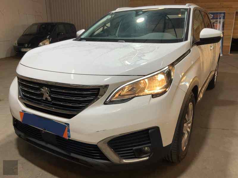 Slika vozila PEUGEOT 5008