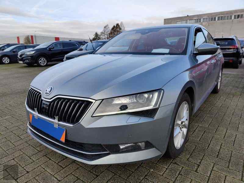 Slika vozila ŠKODA Superb
