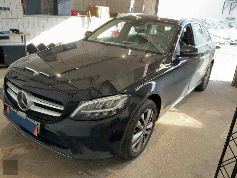 Slika vozila MERCEDES-BENZ C-Class