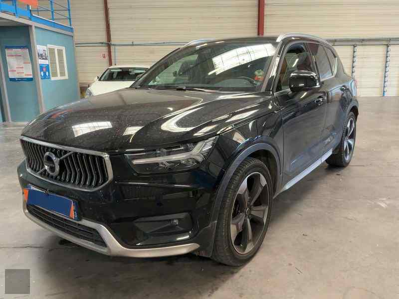 Slika vozila VOLVO C40