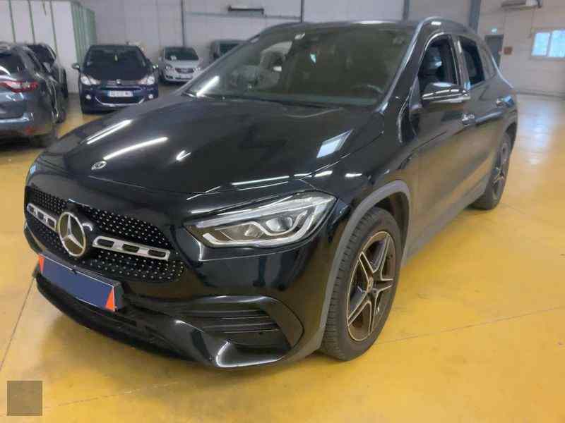 Slika vozila MERCEDES-BENZ GLA-Class