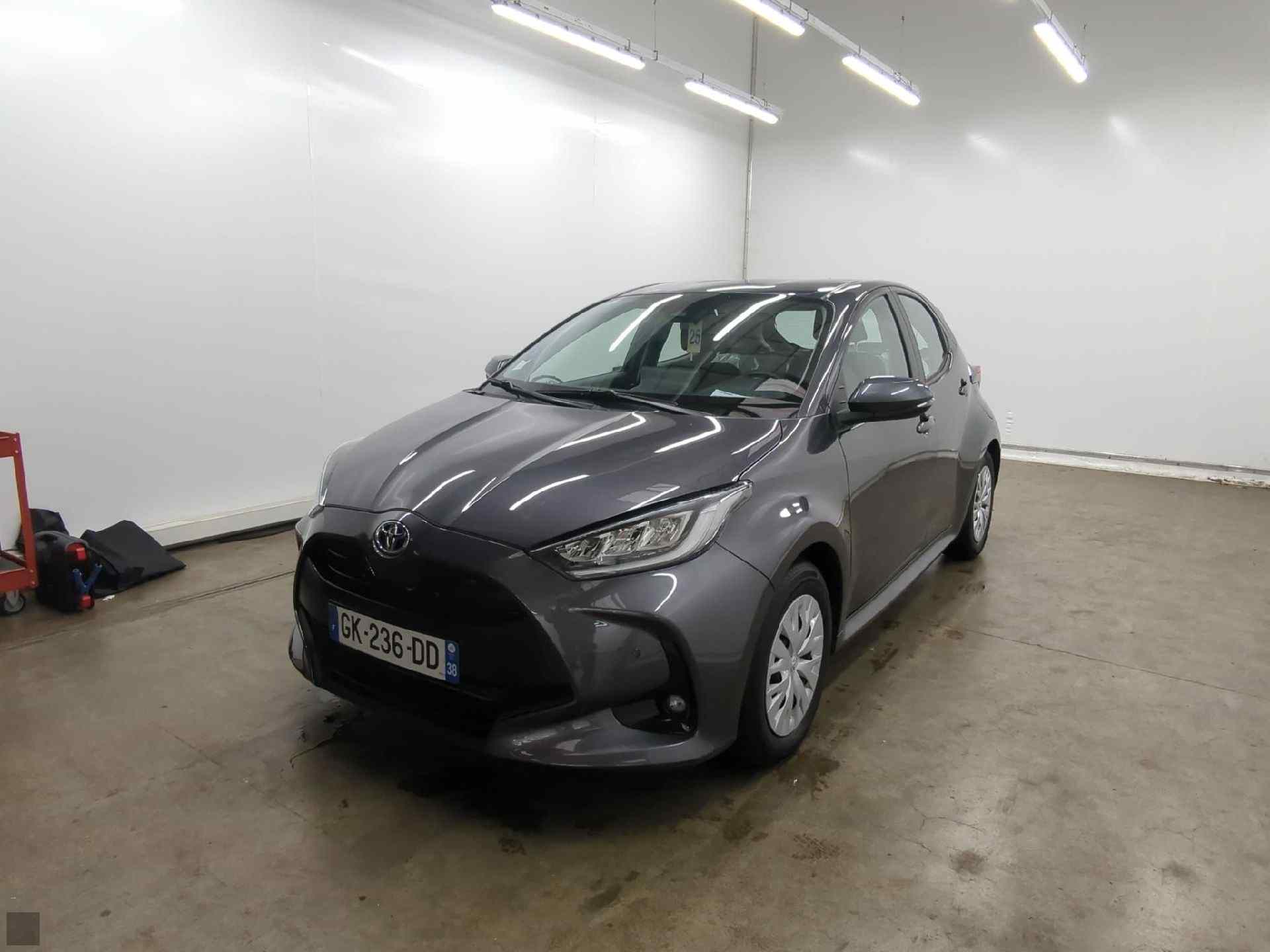 Slika vozila TOYOTA Yaris