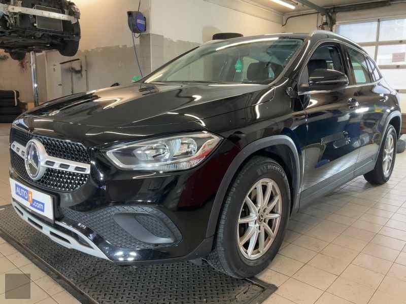 Slika vozila MERCEDES-BENZ GLA-Class