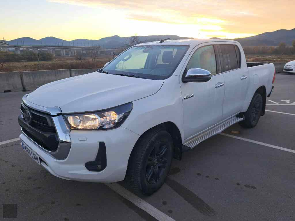 Slika vozila TOYOTA Hilux