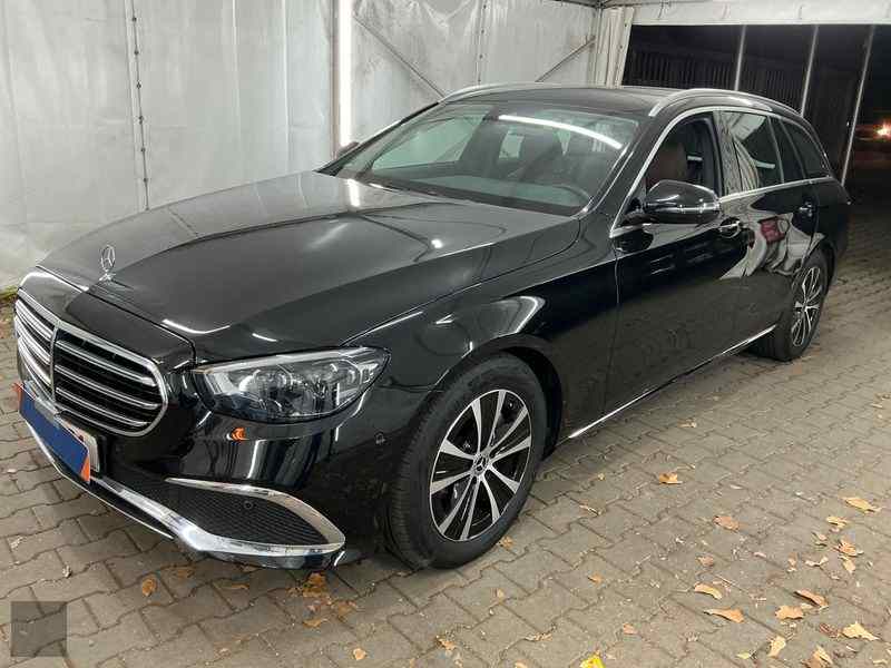 Slika vozila MERCEDES-BENZ E-Class