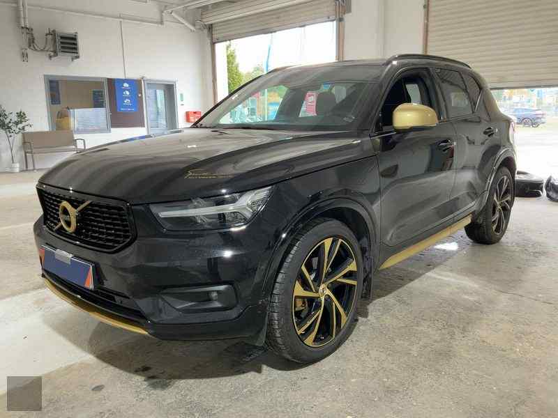 Slika vozila VOLVO C40