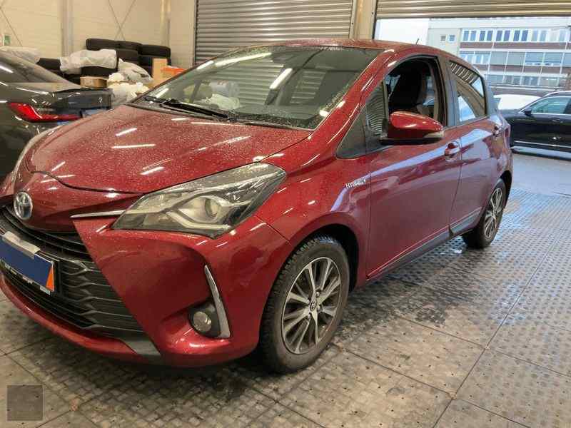 Slika vozila TOYOTA Yaris