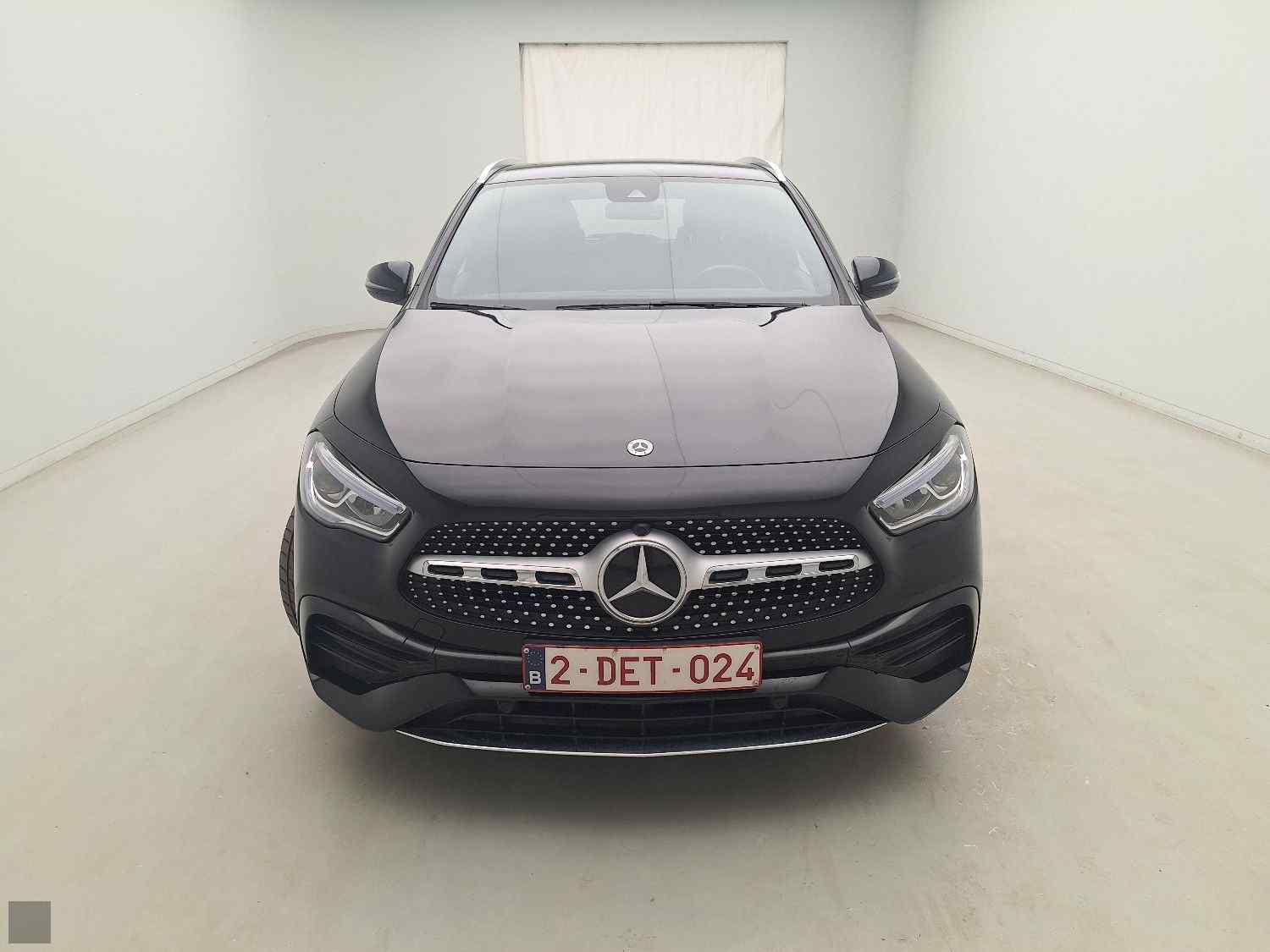 Slika vozila MERCEDES-BENZ GLA-Class