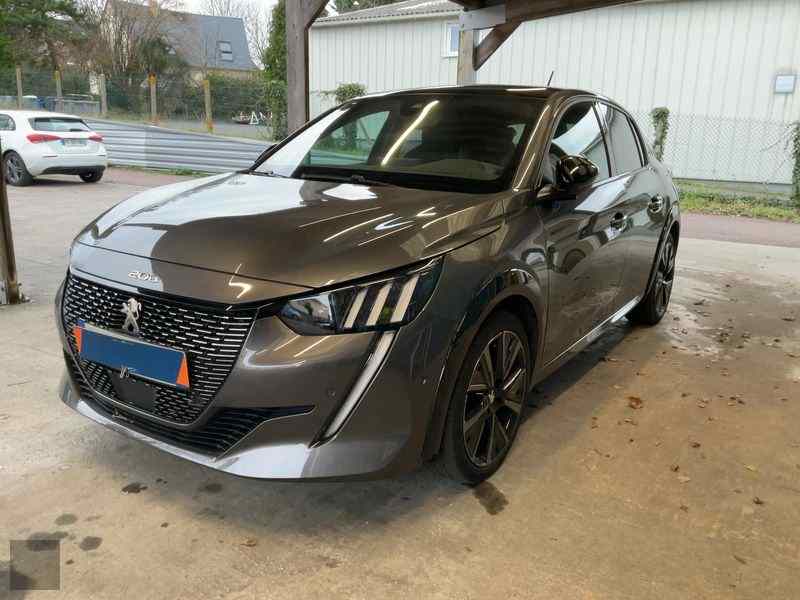 Fahrzeugbild PEUGEOT 208