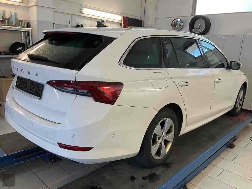 Slika vozila &Scaron;KODA Octavia