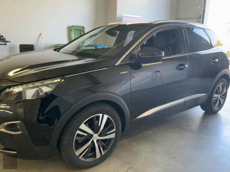 Slika vozila PEUGEOT 3008