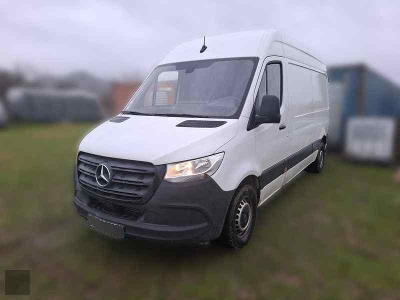 Slika vozila MERCEDES-BENZ T-Class