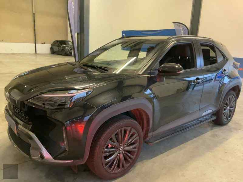 Slika vozila TOYOTA Yaris Cross