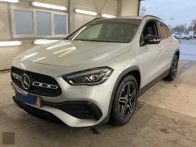 Slika vozila MERCEDES-BENZ GLA-Class