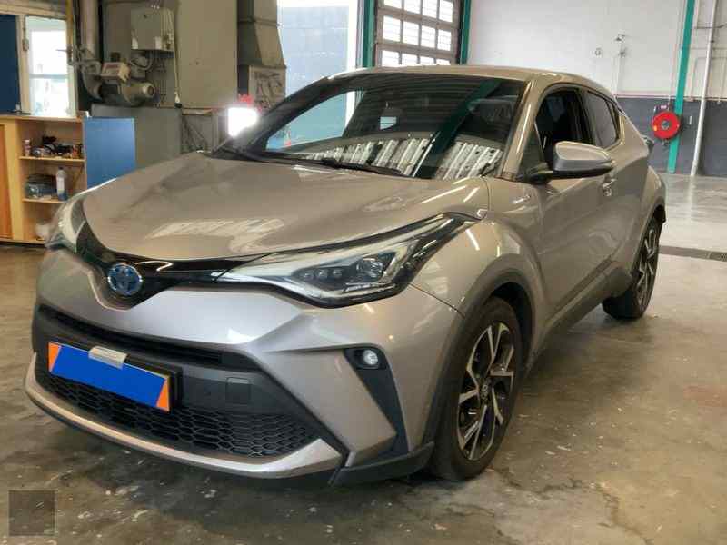 Slika vozila TOYOTA C-HR