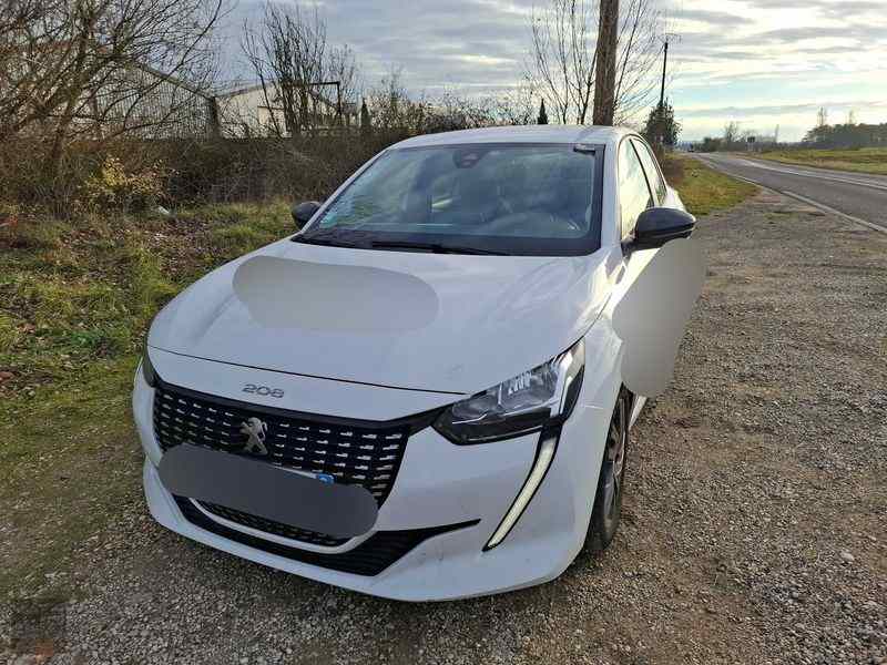 Slika vozila PEUGEOT 208