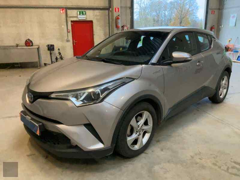 Slika vozila TOYOTA C-HR