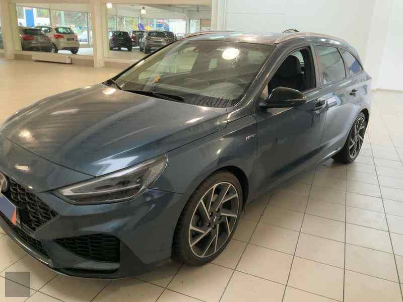 Slika vozila HYUNDAI i30