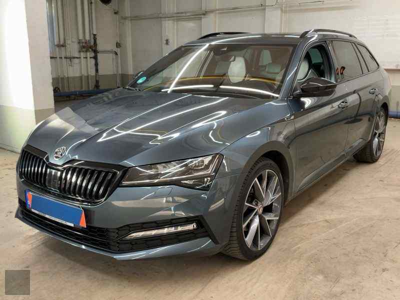 Slika vozila &Scaron;KODA Superb