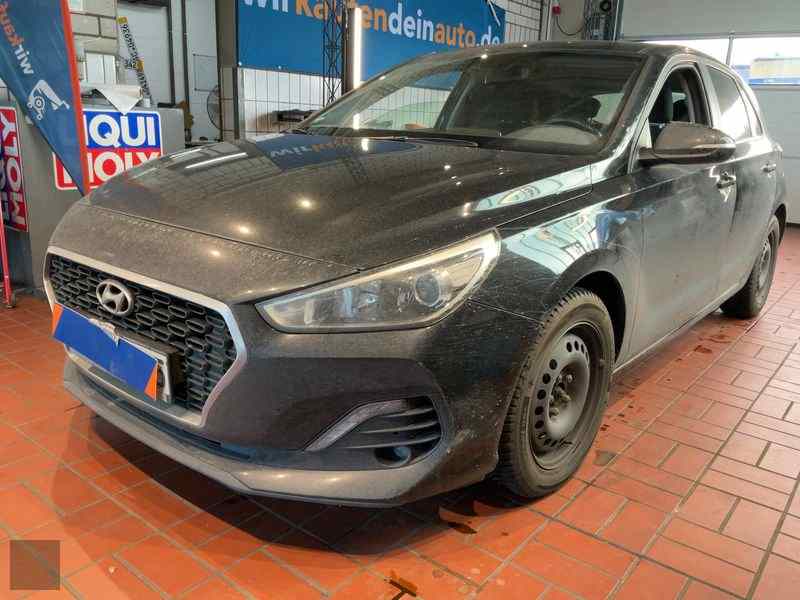 Slika vozila HYUNDAI i30