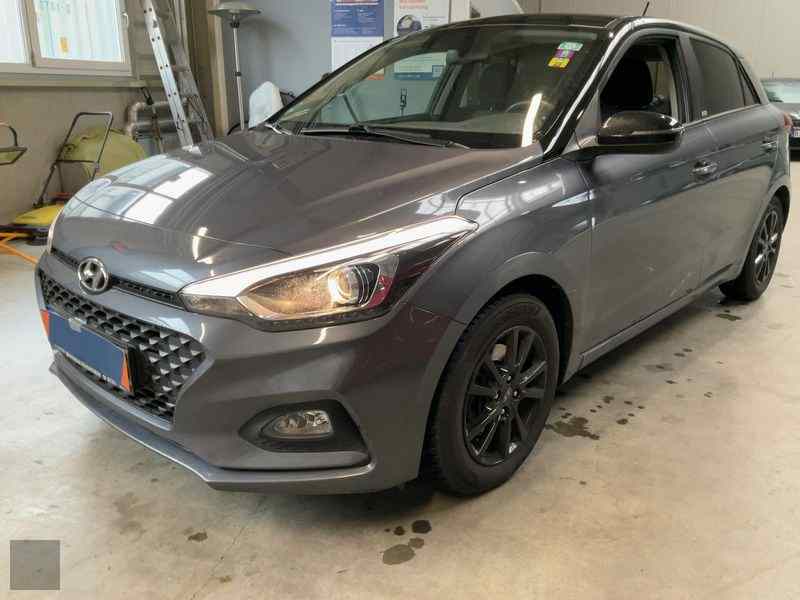 Slika vozila HYUNDAI i20