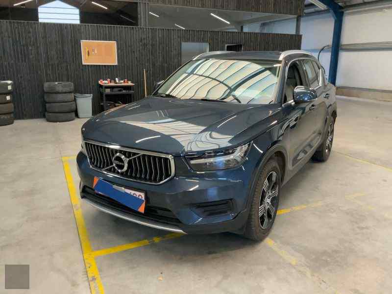 Slika vozila VOLVO C40