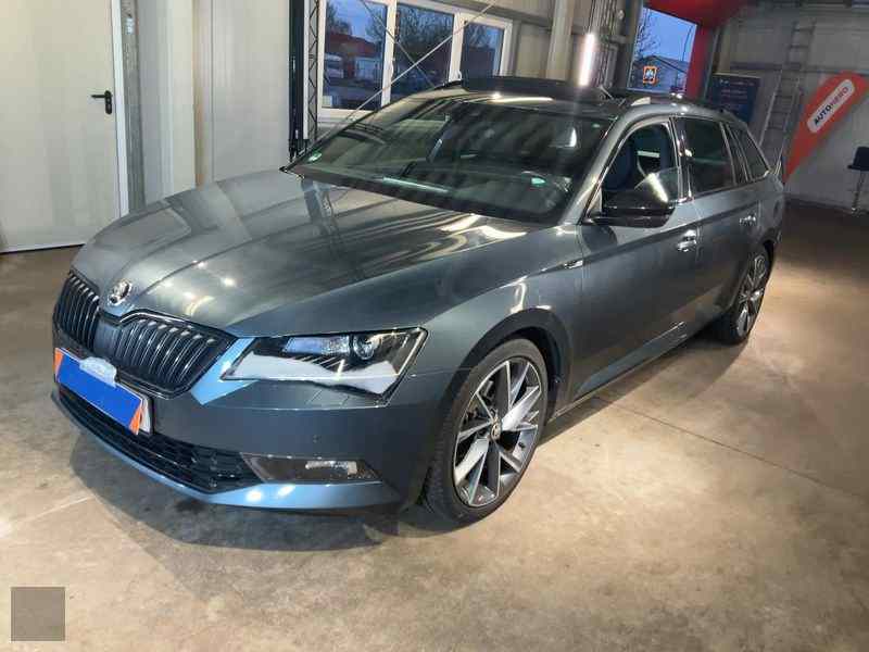 Slika vozila &Scaron;KODA Superb